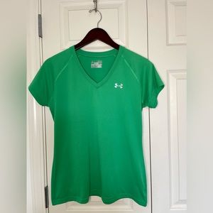 Green workout V-neck Tee